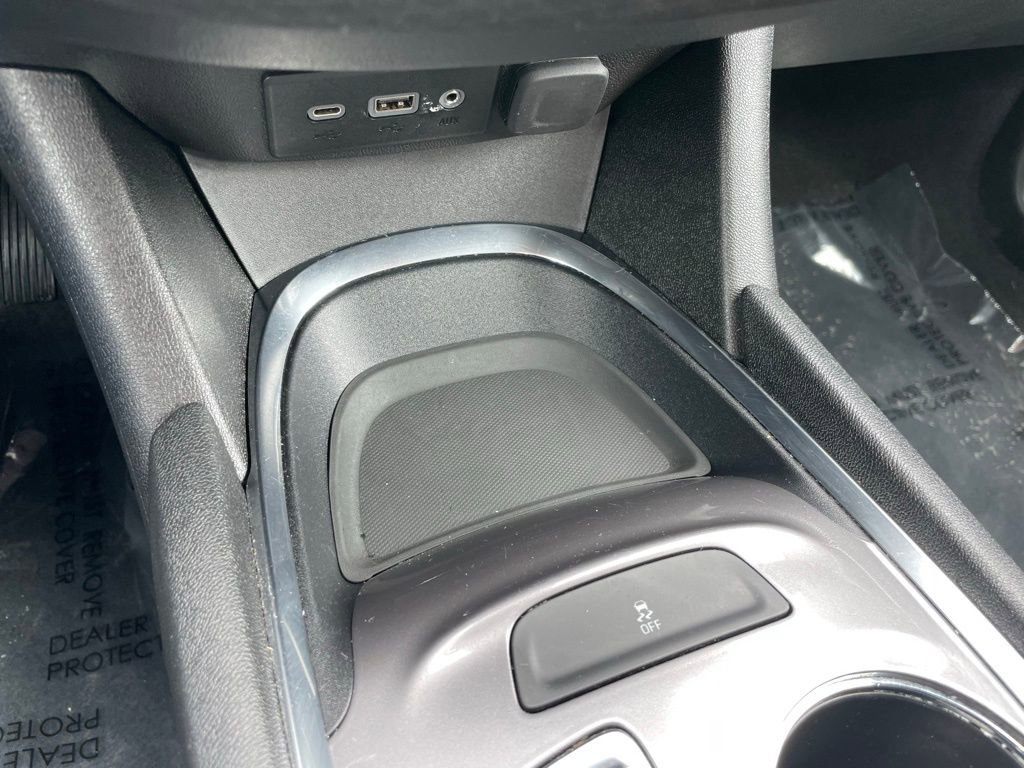 Used 2023 Chevrolet Malibu LT FWD image 12