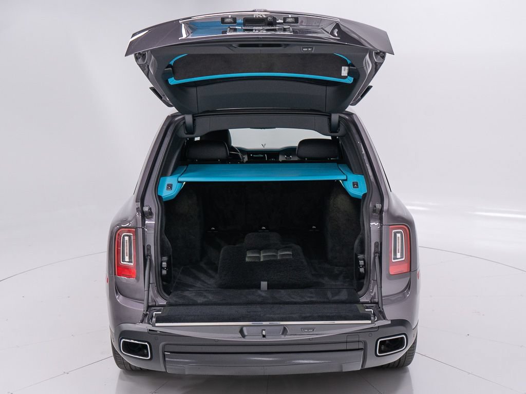 Used 2024 Rolls-Royce Cullinan w/ Cullinan Package AWD/4WD image 52
