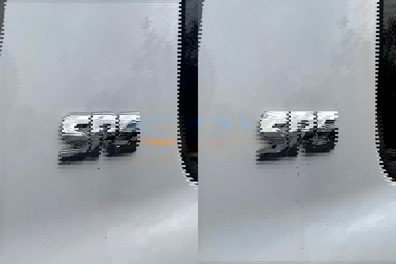 Used 2018 Toyota Tundra SR5 w/ SR5 Upgrade Package image 16