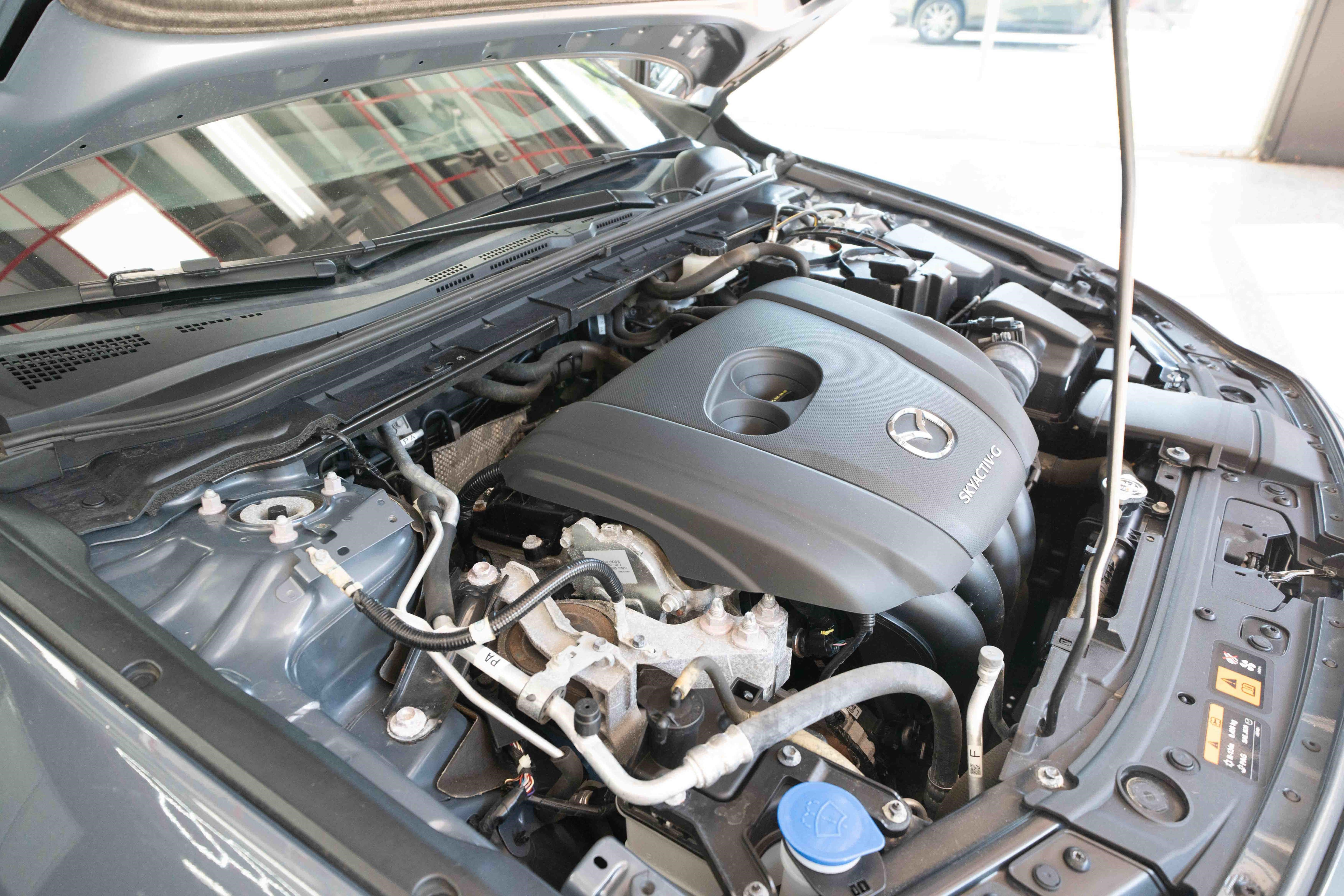 Used 2021 MAZDA MAZDA3 s AWD/4WD image 31