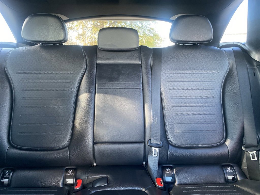 Used 2025 Mercedes-Benz GLC 350e 4MATIC image 28