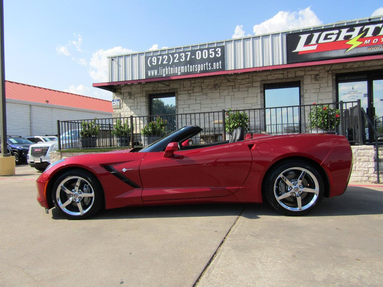 Used 2014 Chevrolet Corvette Stingray Convertible w/ 2LT Preferred Equipment Group RWD image 3