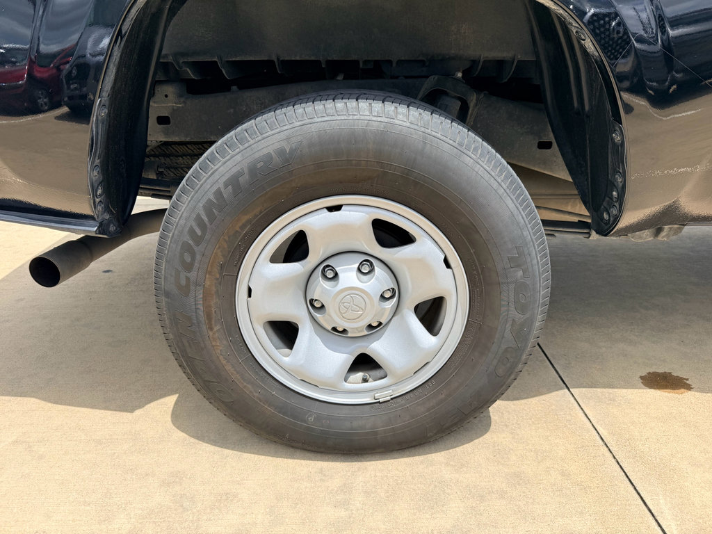 Used 2023 Toyota Tacoma SR RWD image 31