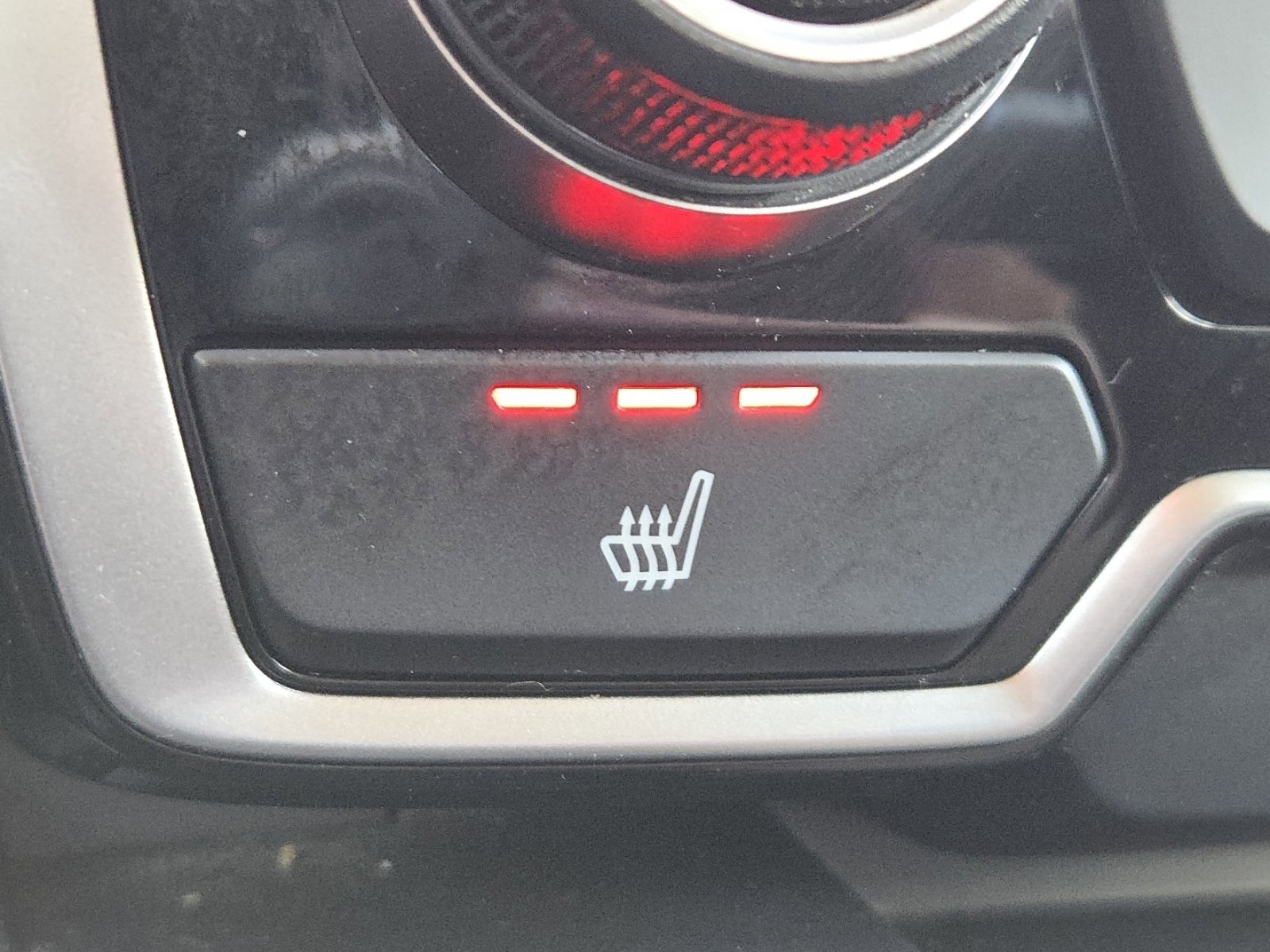 Used 2018 Honda CR-V Touring image 6