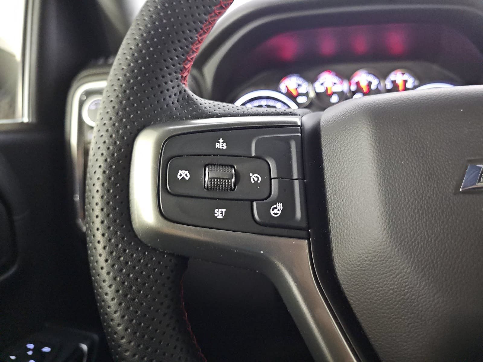 Used 2022 Chevrolet Silverado 1500 LT Trail Boss AWD/4WD image 15