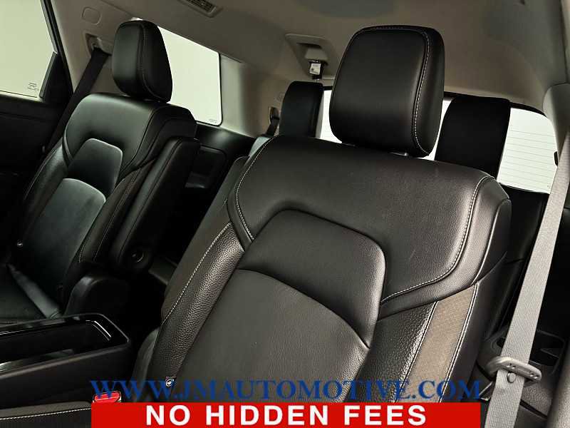 Used 2022 Nissan Pathfinder SL w/ SL Premium Package image 16