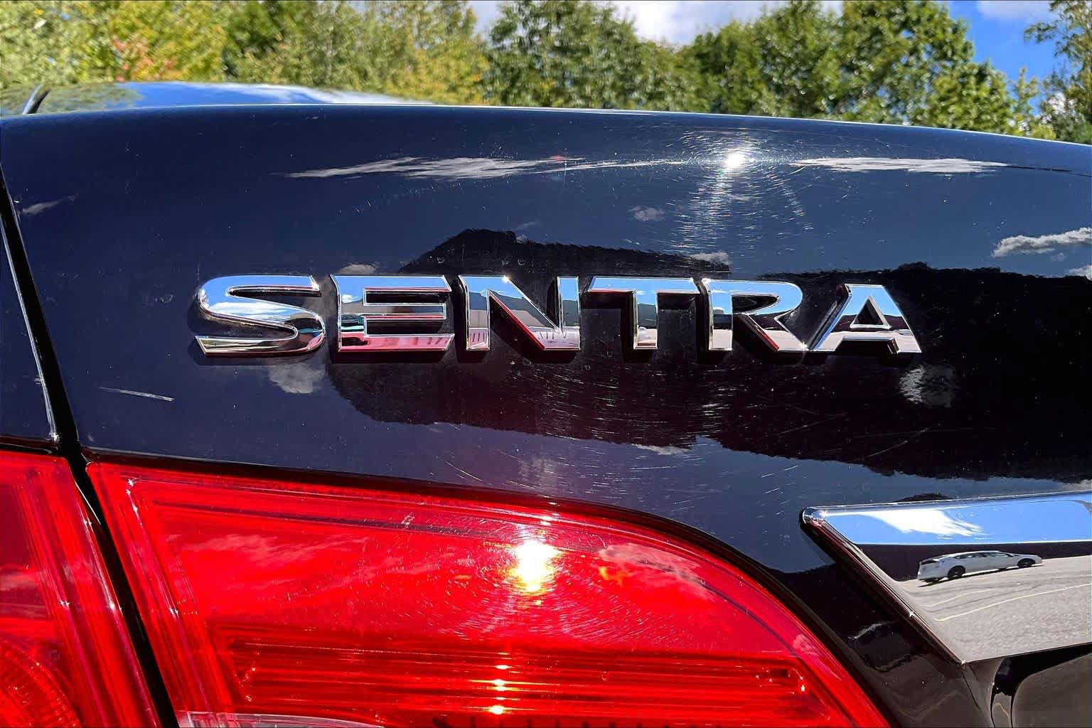 Used 2019 Nissan Sentra S FWD image 33