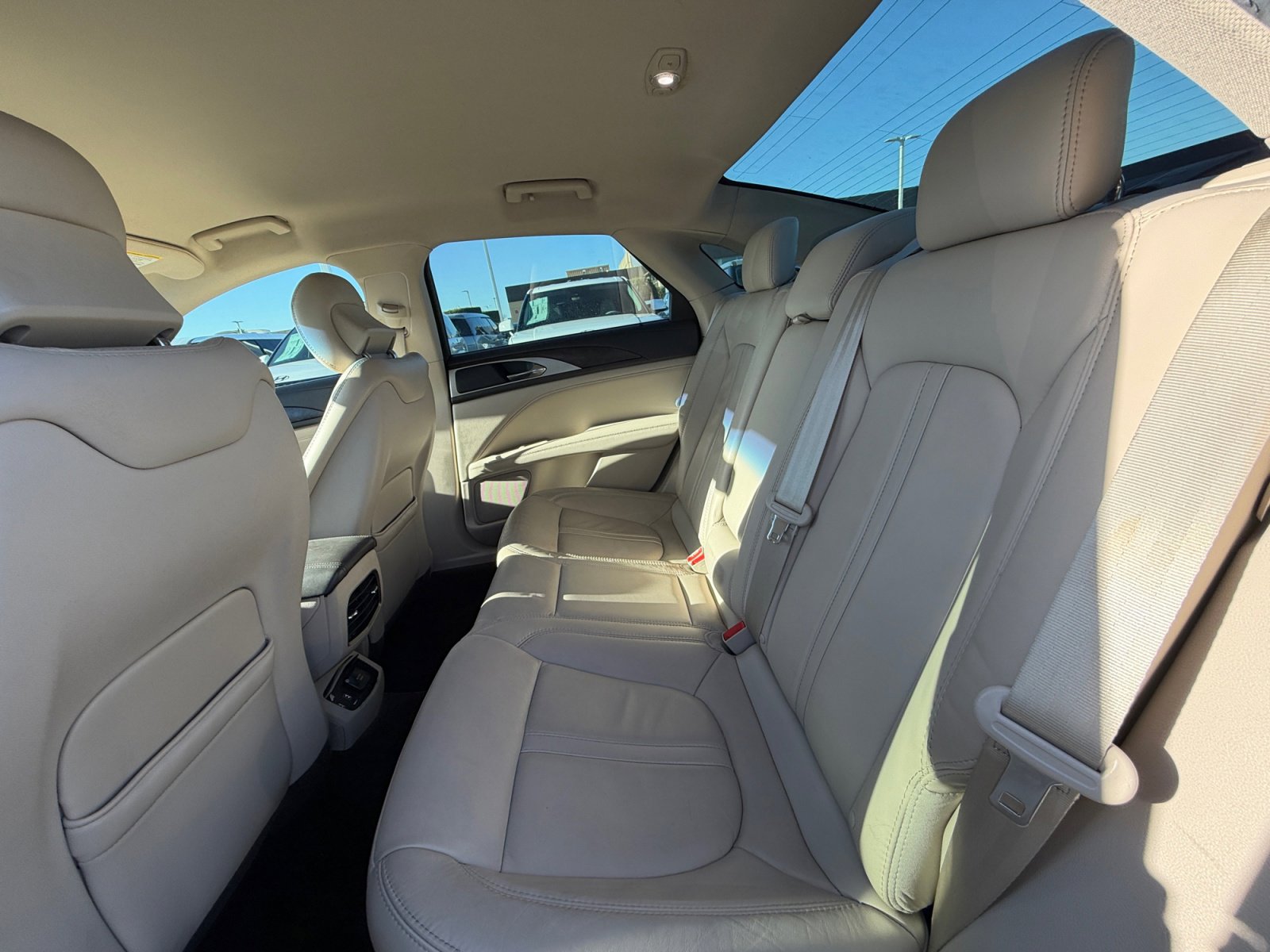 Used 2017 Lincoln MKZ Select w/ Select Plus Package FWD image 17