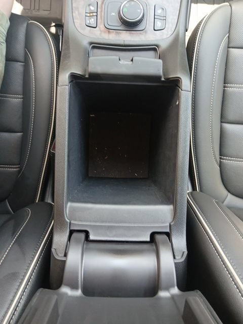 Used 2023 GMC Acadia Denali w/ Denali Ultimate Package FWD image 48