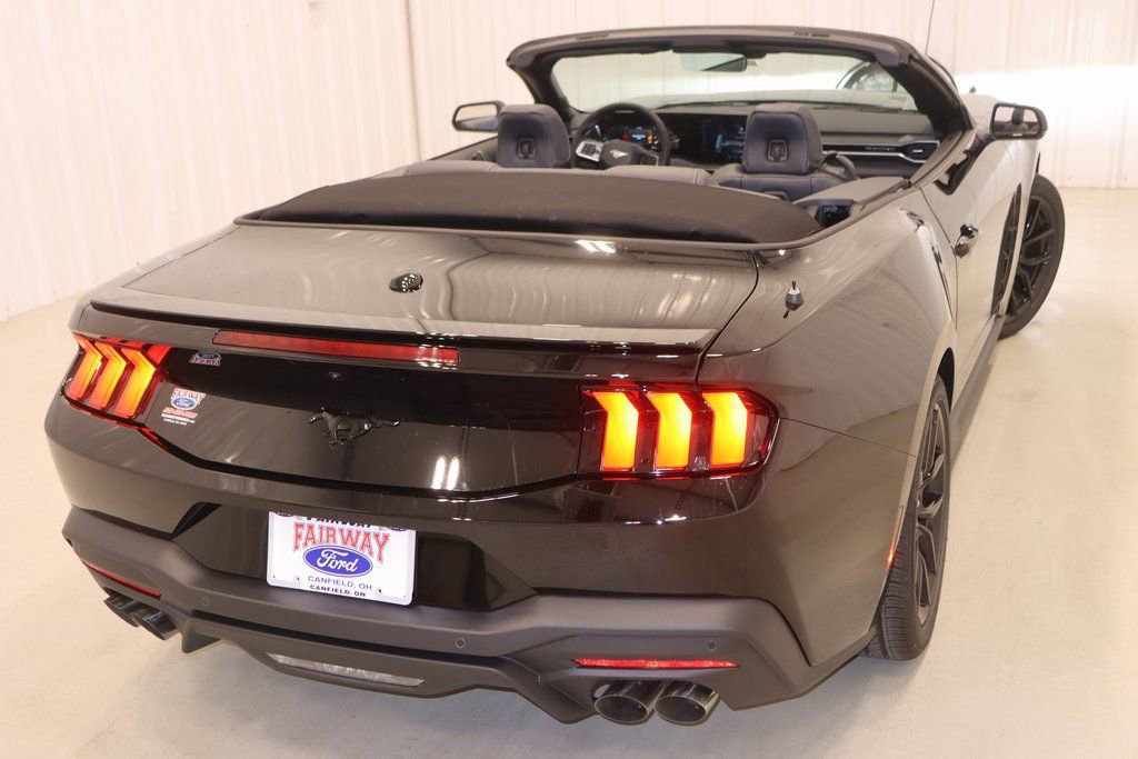 New 2025 Ford Mustang Premium image 30