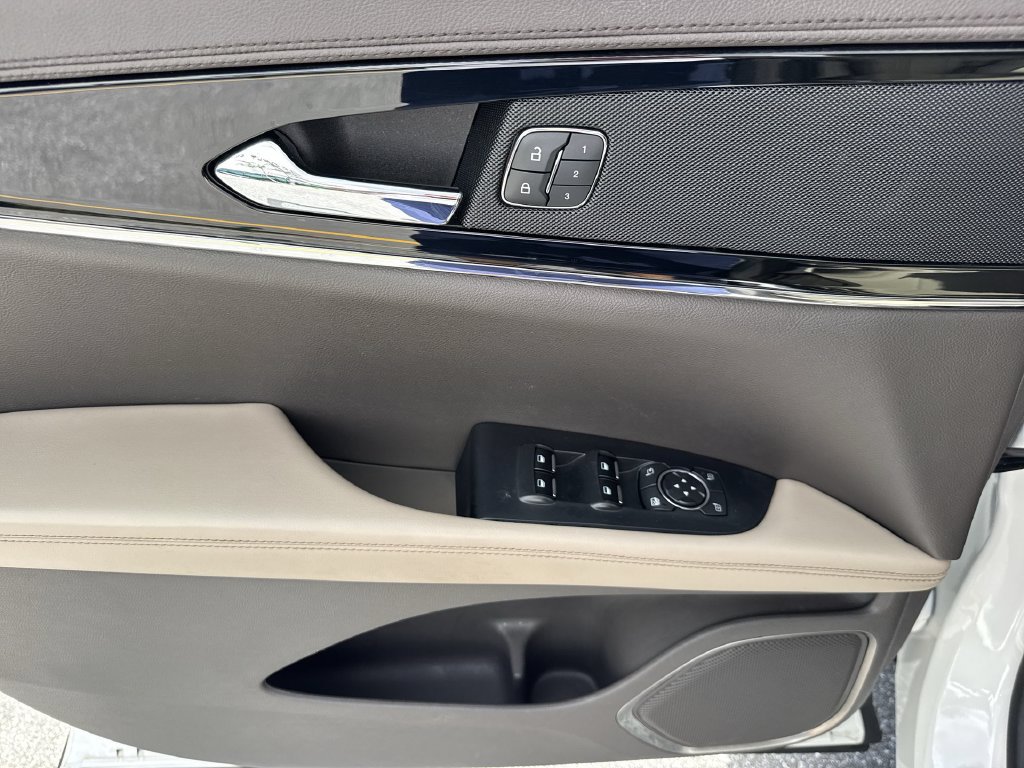 Used 2022 Lincoln Nautilus FWD image 40