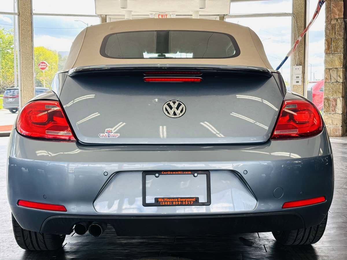 Used 2019 Volkswagen Beetle 2.0T Final Edition SEL FWD image 9