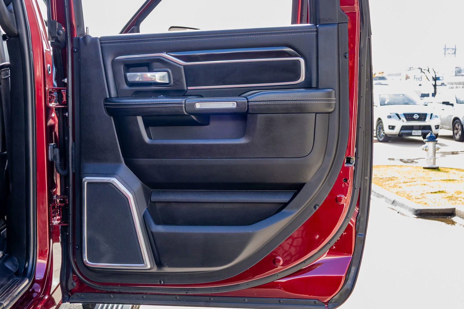 Used 2019 RAM 3500 Laramie image 38