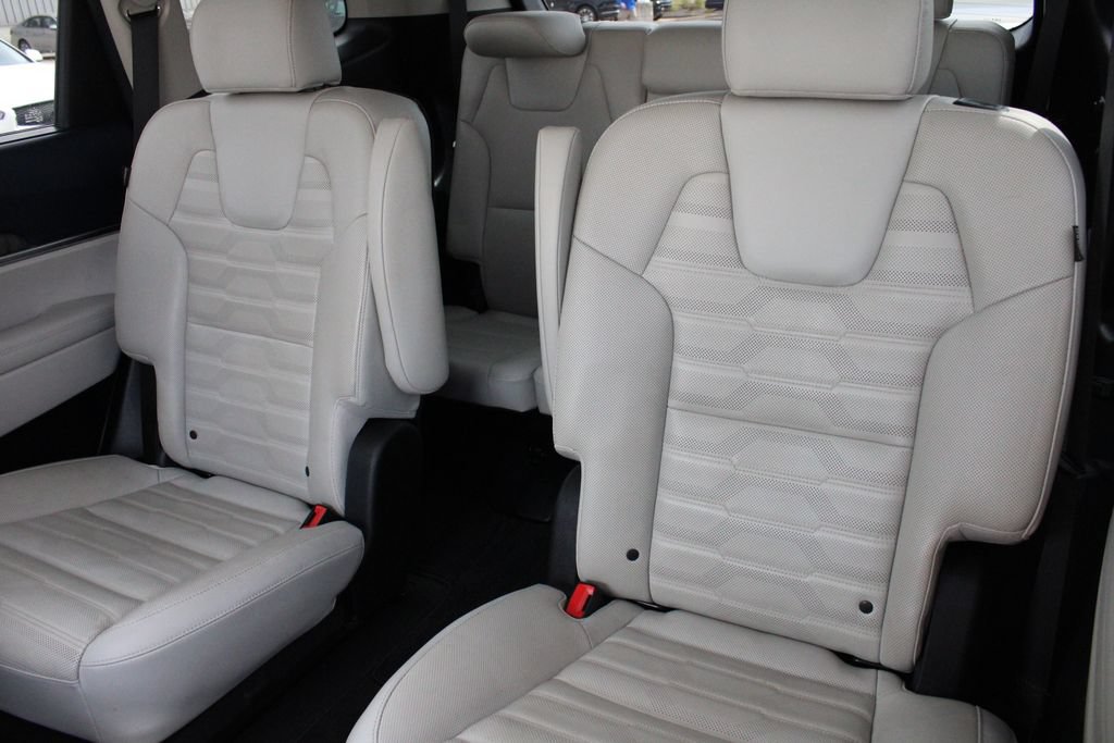 Used 2023 Kia Telluride SX Prestige AWD/4WD image 22
