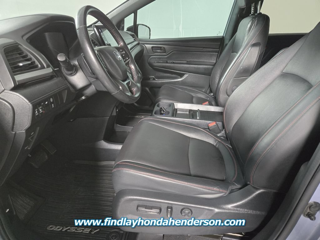 Used 2024 Honda Odyssey Sport image 15
