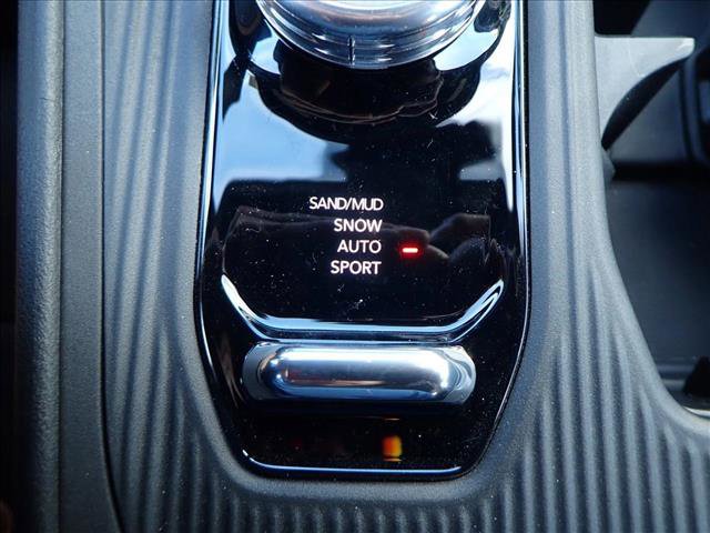 New 2026 Jeep Cherokee Overland image 25