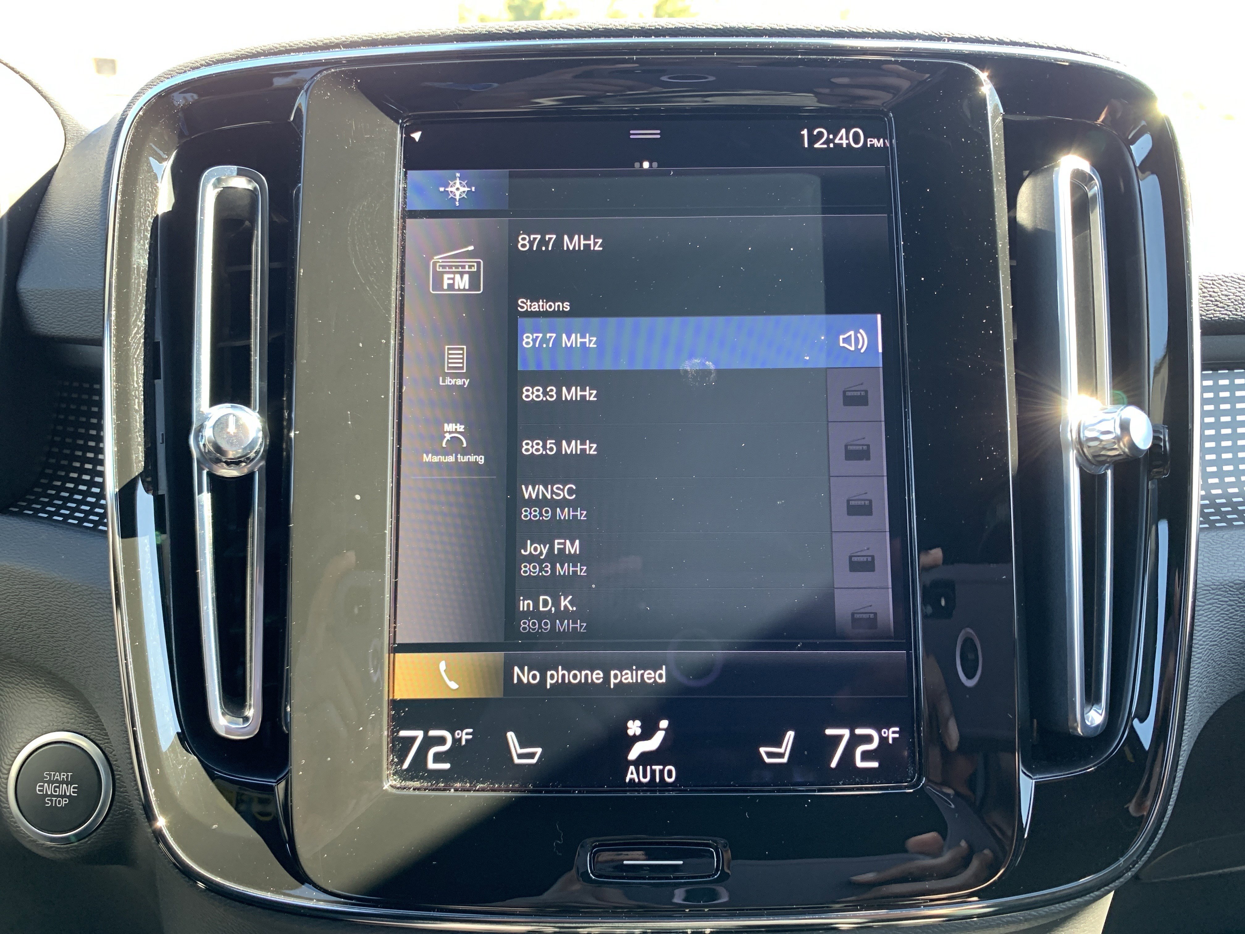 Used 2022 Volvo XC40 T5 R-Design w/ Advanced Package image 23