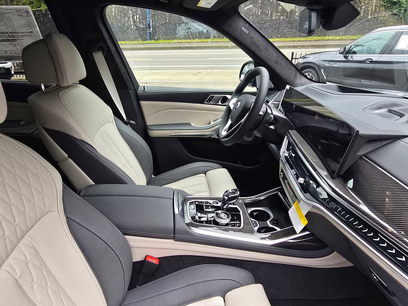 New 2026 BMW ALPINA XB7 image 10