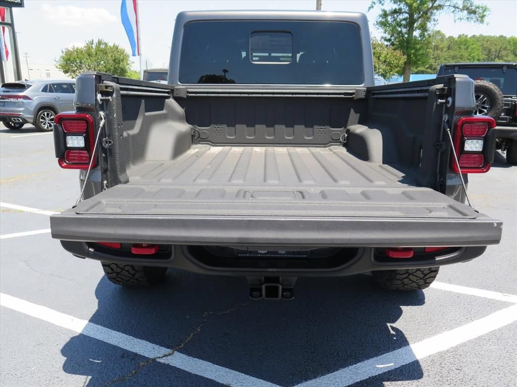 Used 2020 Jeep Gladiator Rubicon AWD/4WD image 17