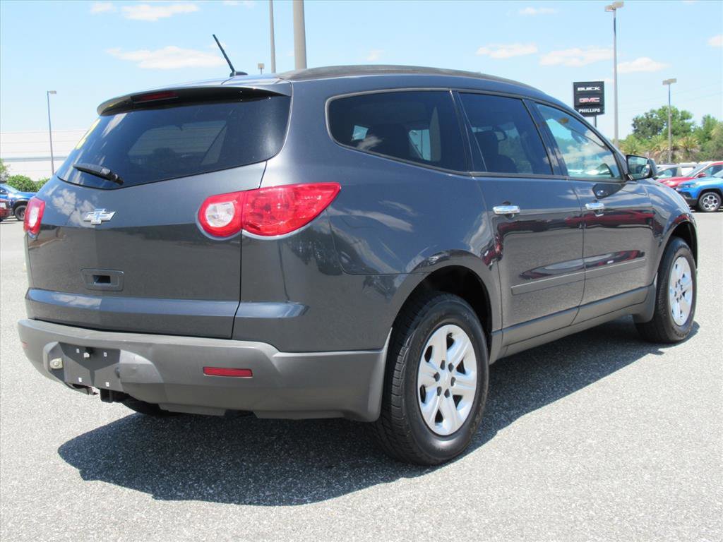 Used 2012 Chevrolet Traverse LS FWD image 7