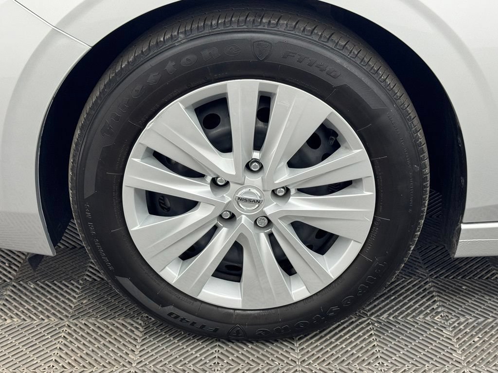 Used 2023 Nissan Sentra S FWD image 12