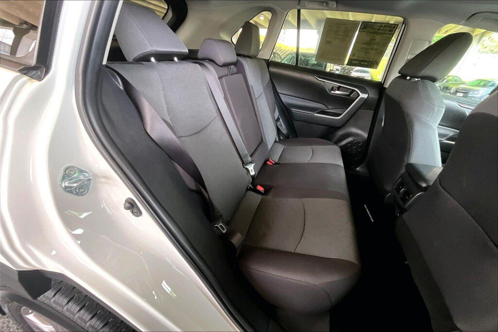 Used 2023 Toyota RAV4 XLE w/ Convenience Package AWD/4WD image 16