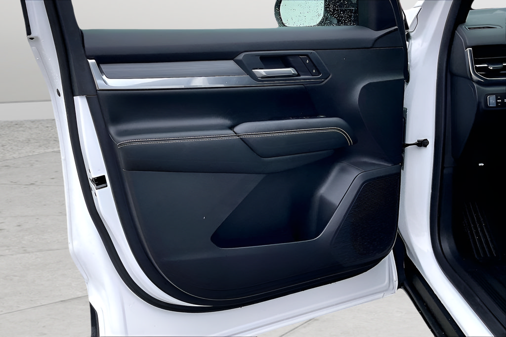 Used 2026 GMC Terrain Elevation FWD image 17