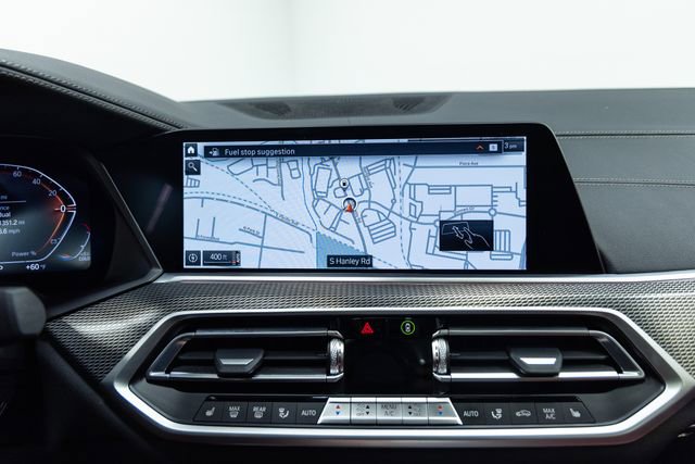 Used 2022 BMW X6 xDrive40i w/ M Sport Package image 17