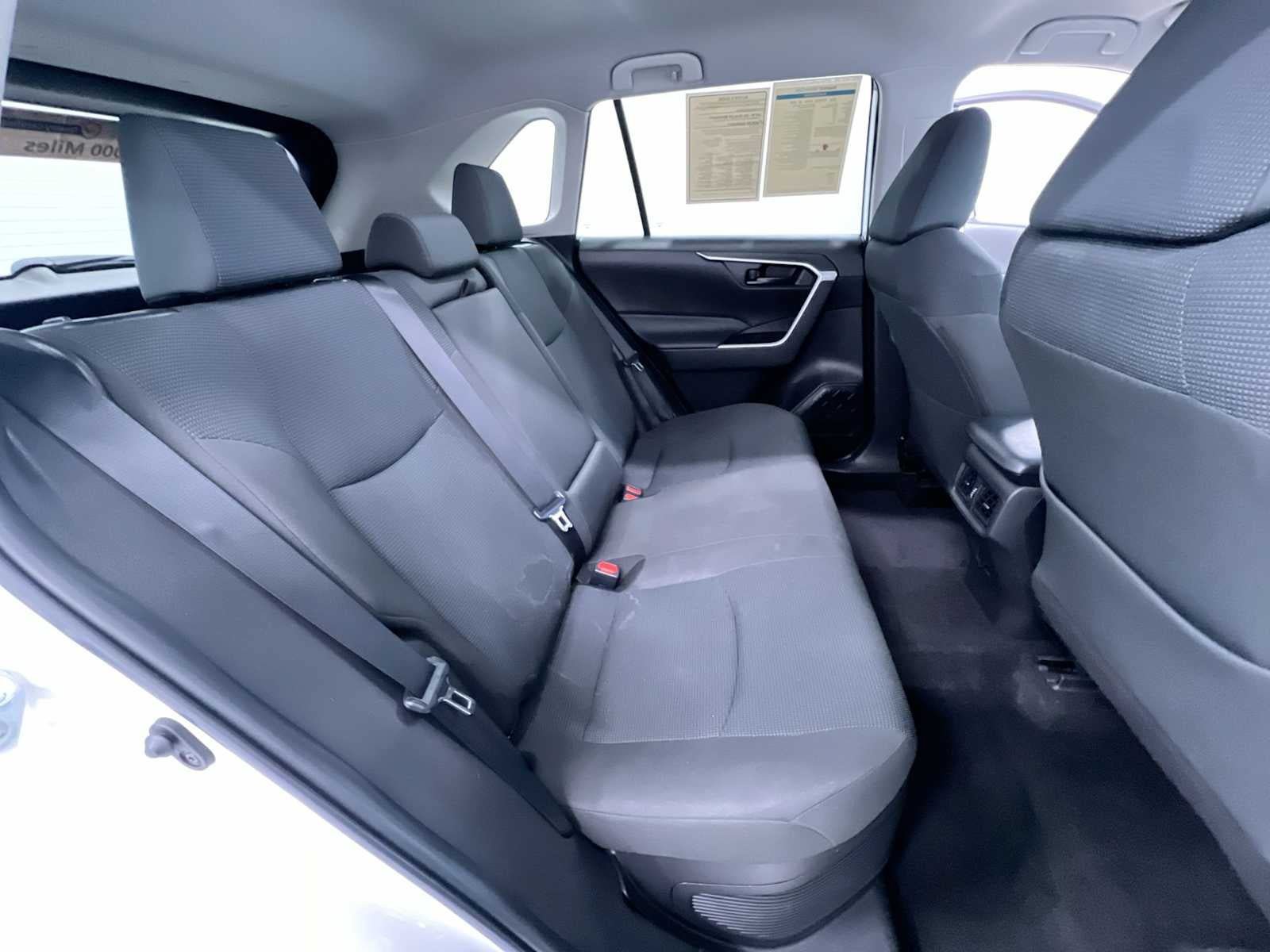 Used 2023 Toyota RAV4 LE AWD/4WD image 36