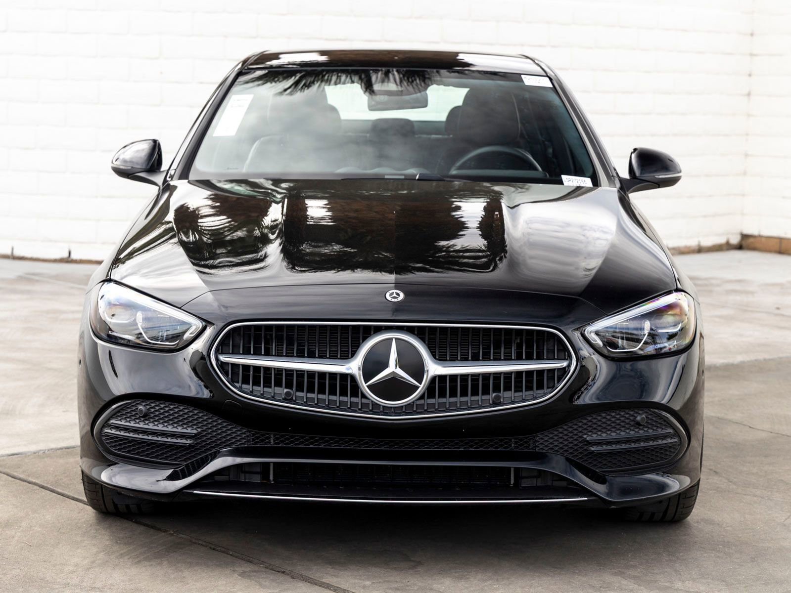 Used 2025 Mercedes-Benz C 300 Sedan image 4