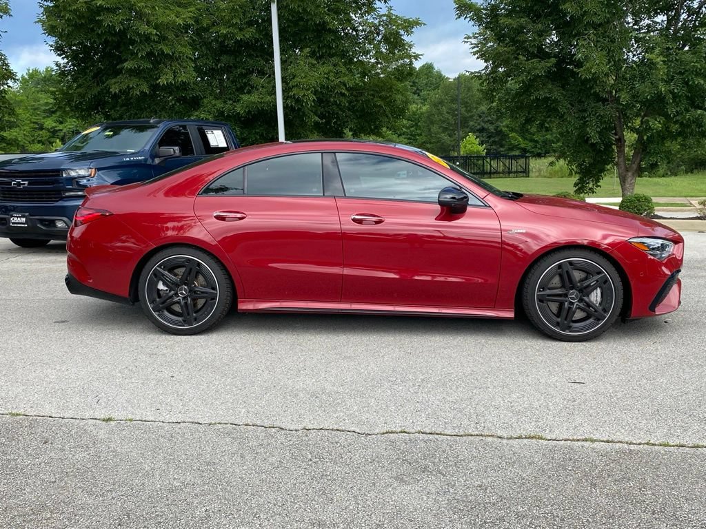 Used 2025 Mercedes-Benz CLA 35 AMG 4MATIC image 9