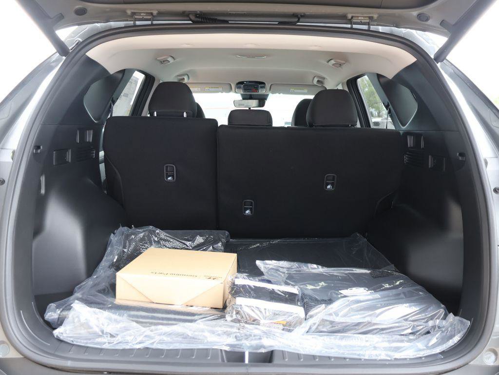 New 2026 Hyundai Tucson SEL image 17