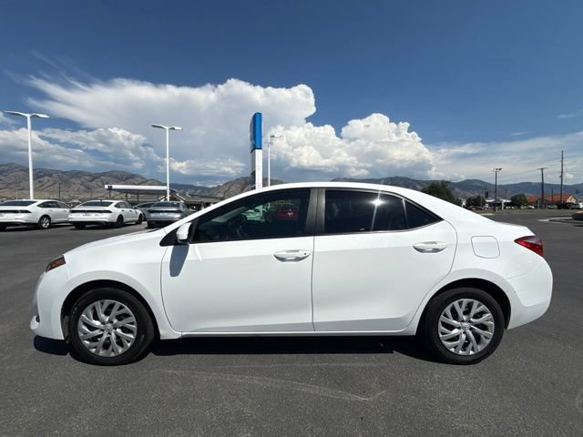 Used 2019 Toyota Corolla LE w/ Carpet Mat Package (TMS) FWD image 7