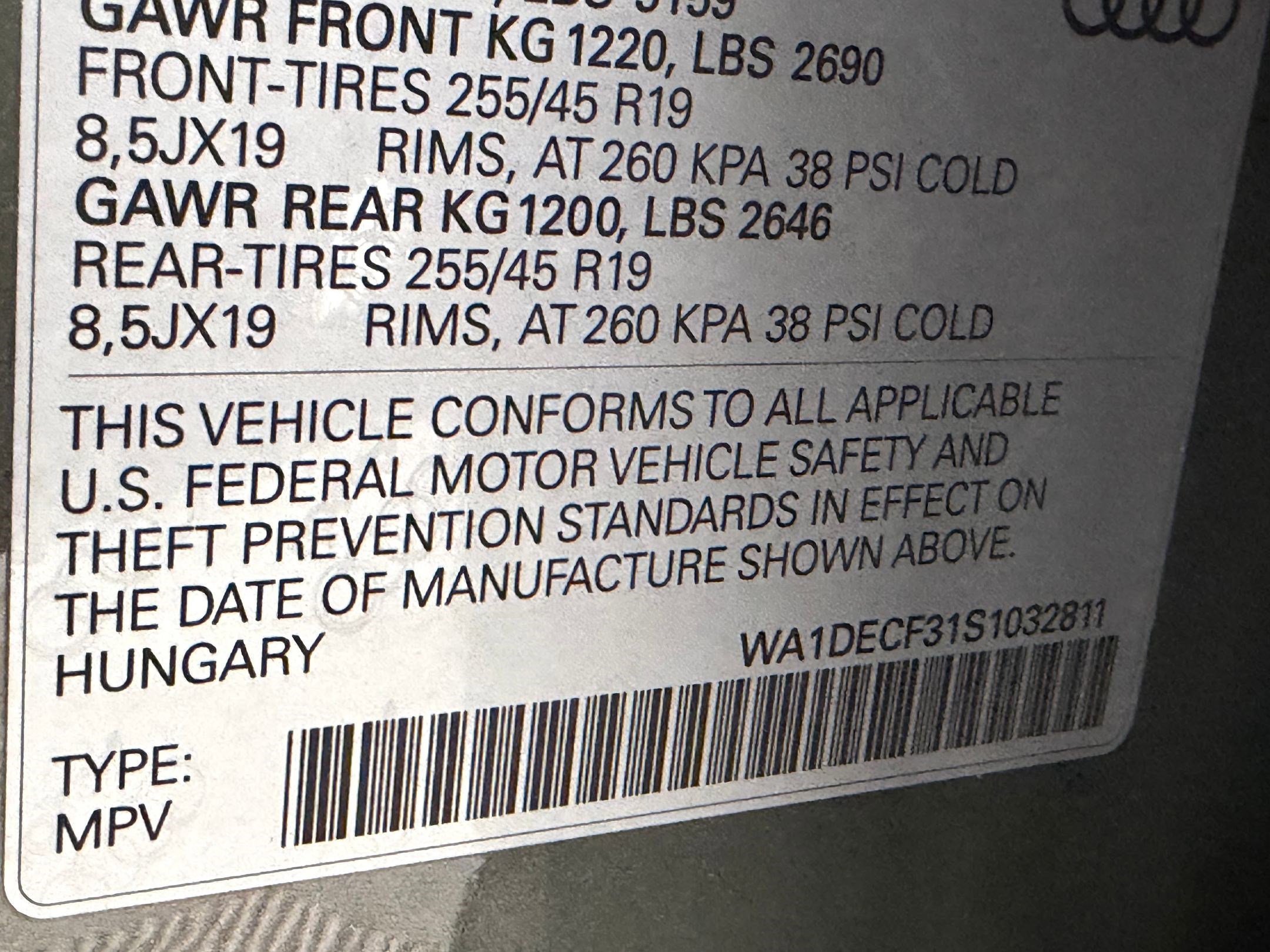 Certified 2025 Audi Q3 2.0T Premium w/ Convenience Package image 21