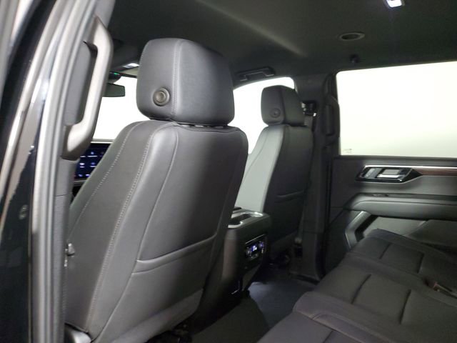 Used 2025 Chevrolet Tahoe Z71 image 11