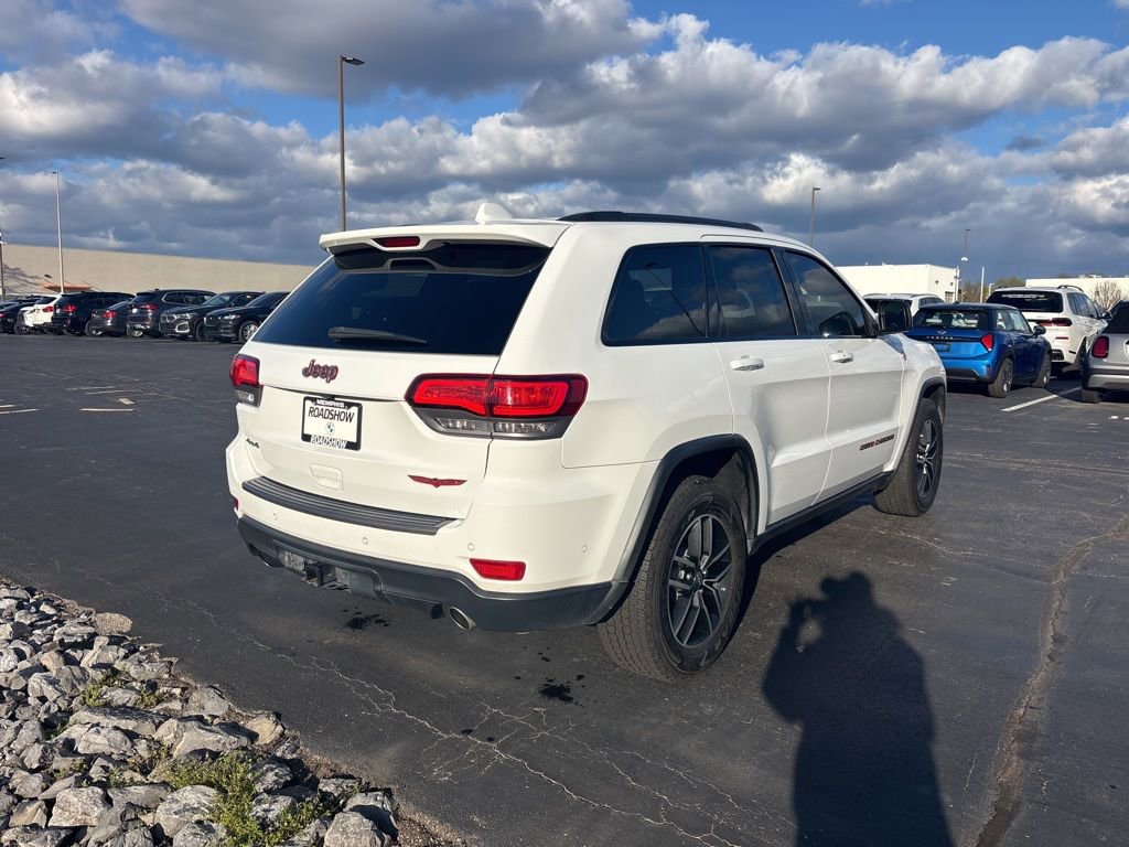 Used 2017 Jeep Grand Cherokee Trailhawk w/ Trailhawk Luxury Group image 6