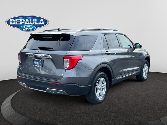 Used 2024 Ford Explorer XLT w/ Equipment Group 202A AWD/4WD image 7