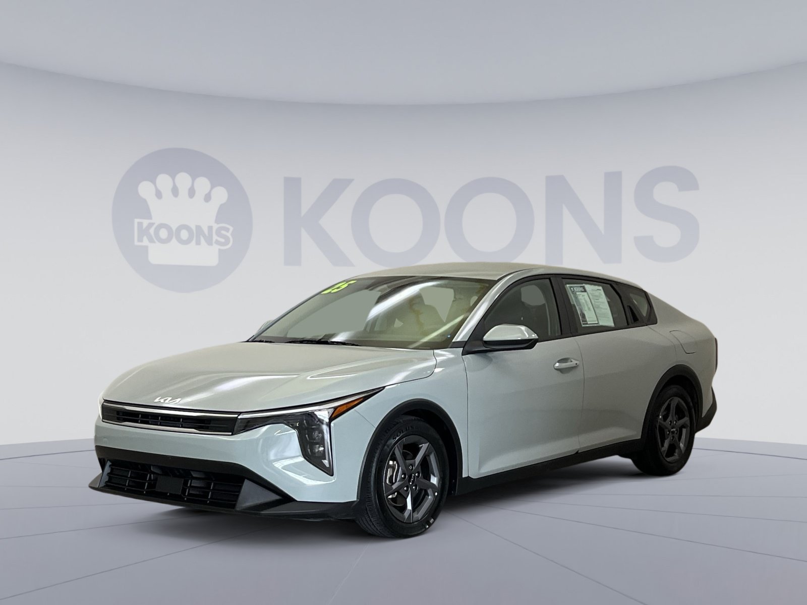 Used 2025 Kia K4 FWD image 4