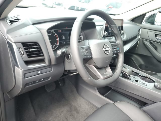New 2026 Nissan Rogue Dark Armor AWD/4WD image 22