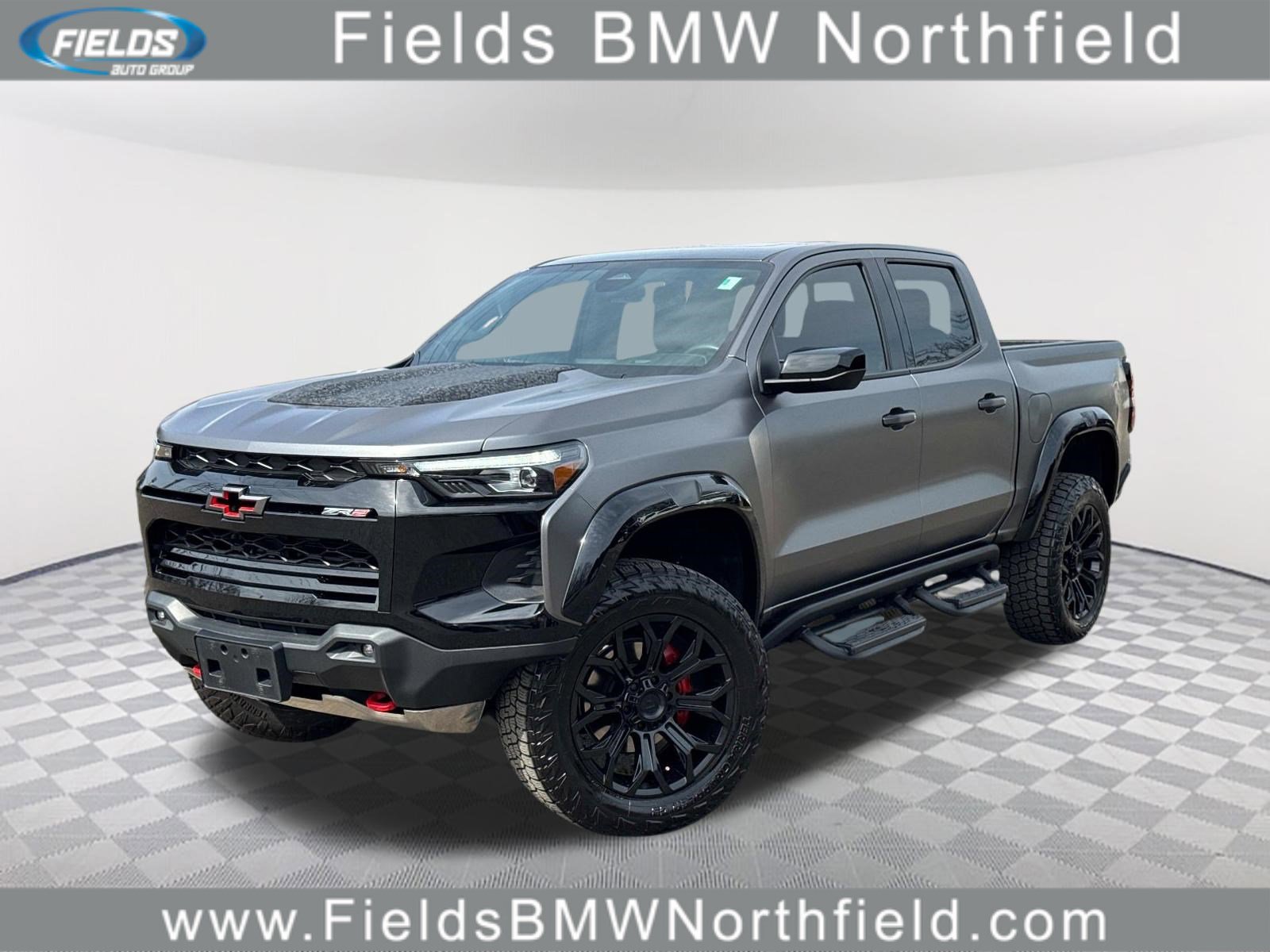 Used 2024 Chevrolet Colorado ZR2 w/ Safety Package AWD/4WD image 1