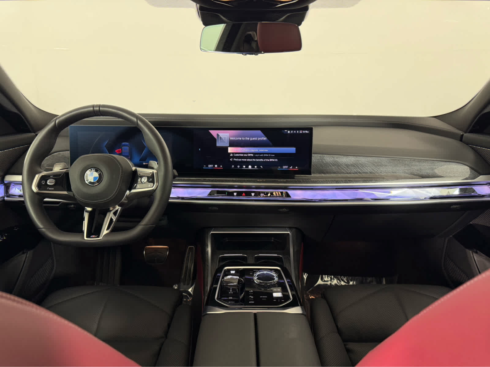 Certified 2025 BMW 740i w/ Premium Package RWD image 11
