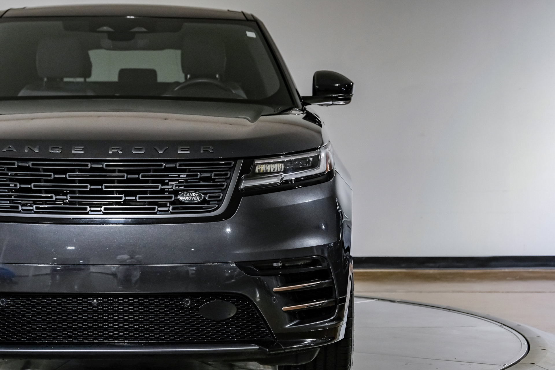Used 2024 Land Rover Range Rover Velar Dynamic SE AWD/4WD image 50