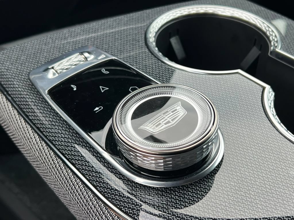 New 2026 Cadillac Optiq Luxury 1 AWD/4WD image 28