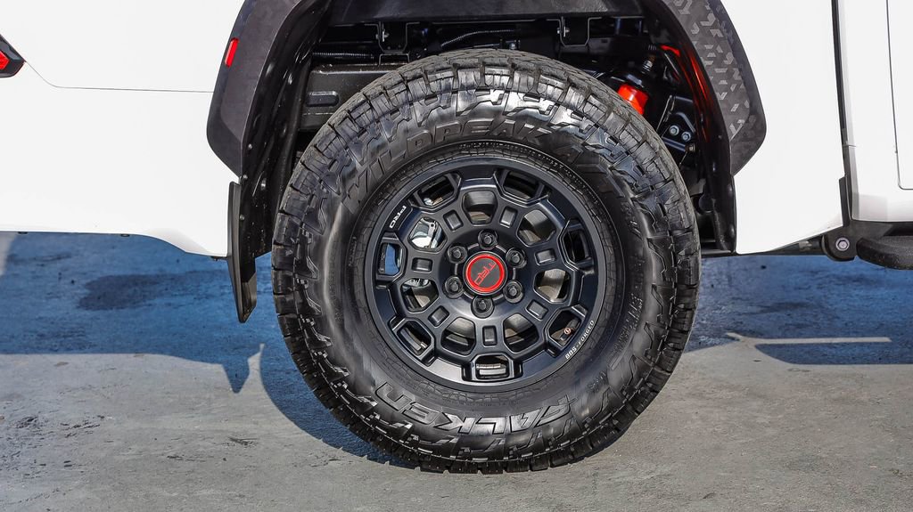 Used 2025 Toyota Tundra TRD Pro w/ Tow Tech Package AWD/4WD image 11