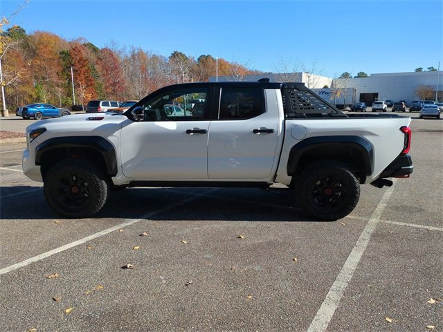 Used 2025 Toyota Tacoma TRD Pro image 7