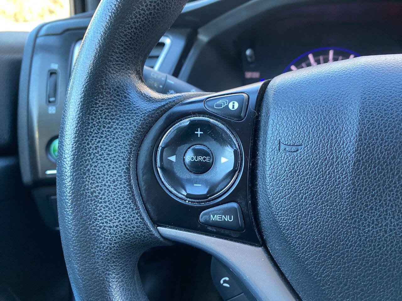 Used 2015 Honda Civic SE image 18