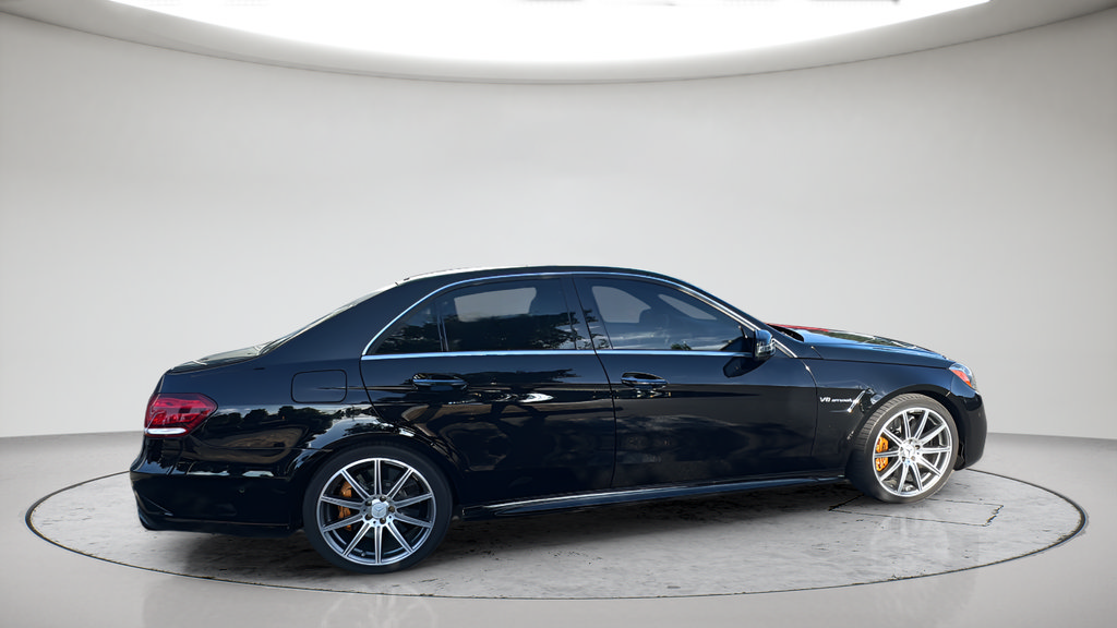 Used 2014 Mercedes-Benz E 63 AMG S-Model image 4