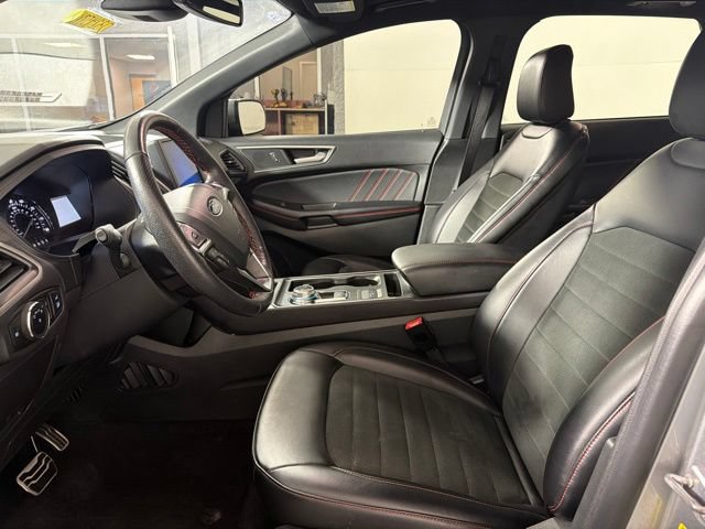 Used 2024 Ford Edge ST-Line AWD/4WD image 16