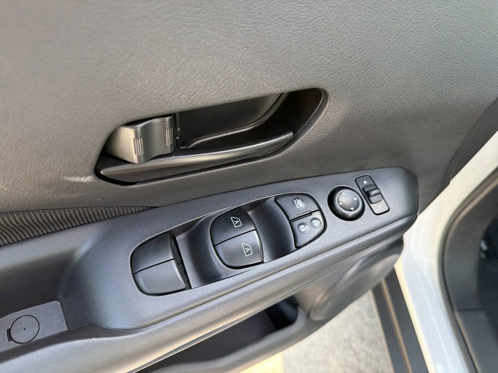 Used 2024 Nissan Kicks S FWD image 16