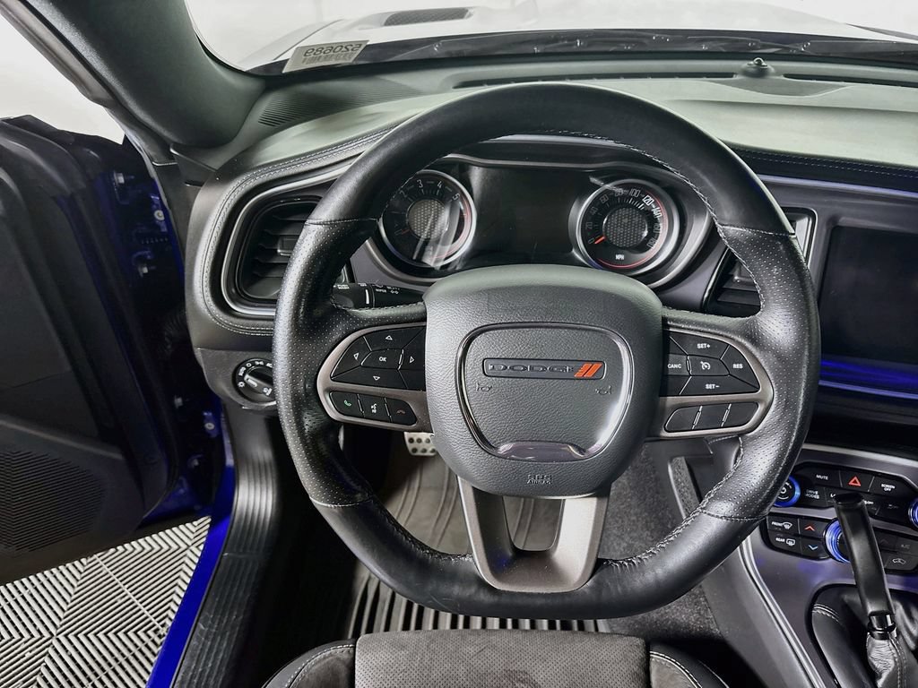 Used 2021 Dodge Challenger R/T Scat Pack w/ Dynamics Package RWD image 13